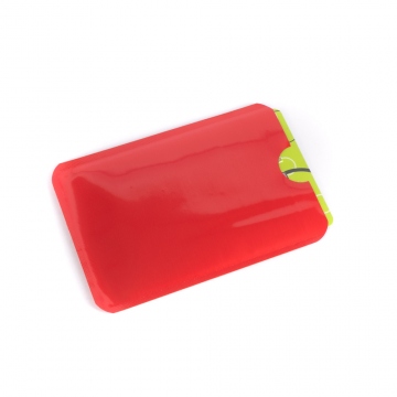  Bezpečnostný obal červený na bezkontaktnú kartu blokujúci RFID a NFC signál
