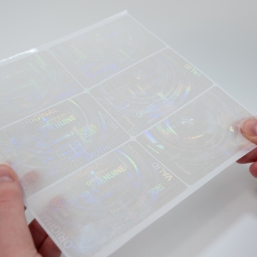 Predvyrobený masterový transparentný hologram na ID karty
